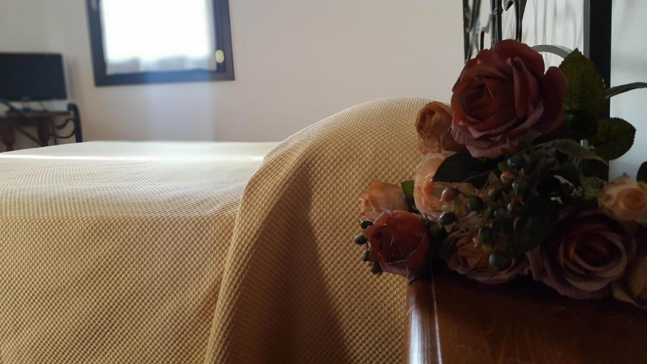 Agriturismo Borgo Borromeo 鲁巴诺 外观 照片